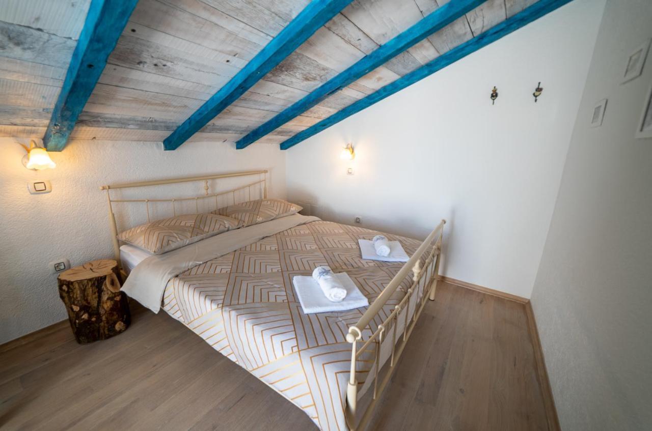 Julijud, Heated Pool, Jacuzzi, Dome And Sauna Brajkovici  Buitenkant foto