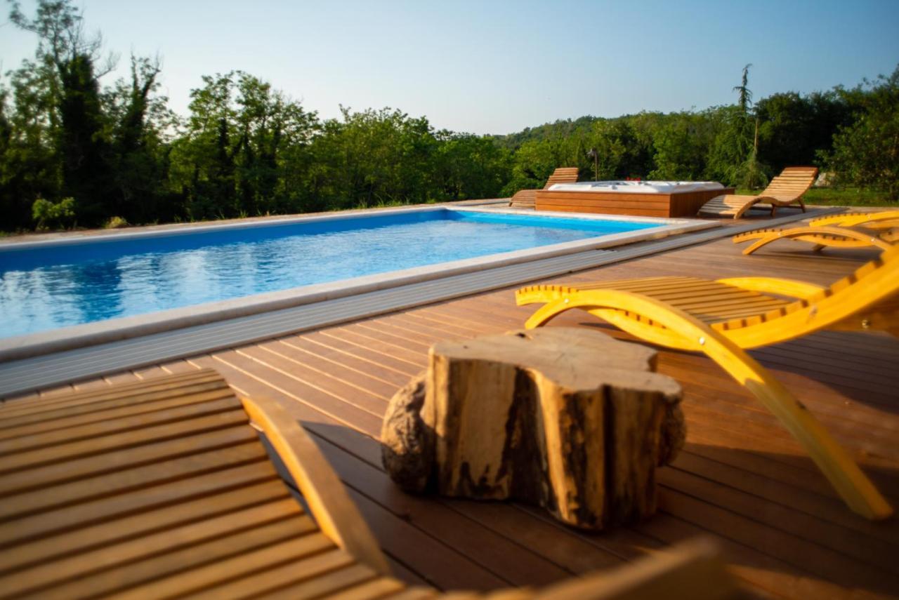 Julijud, Heated Pool, Jacuzzi, Dome And Sauna Brajkovici  Buitenkant foto